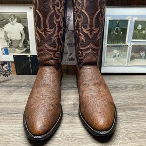 Nocona African Elephant imperfect cowboy boots 11B